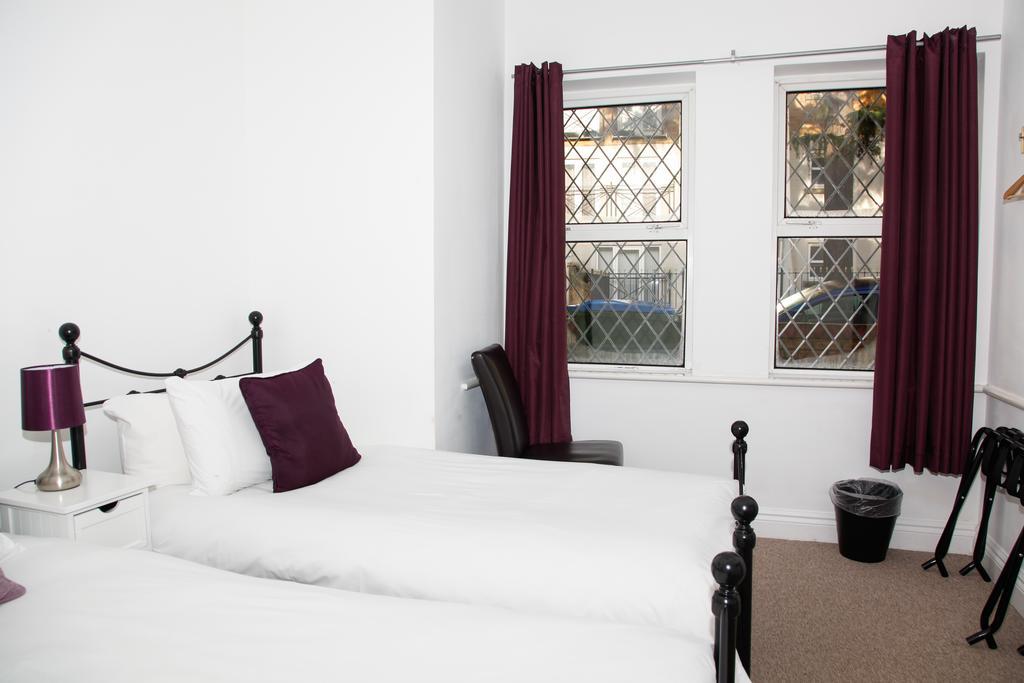 Polygon Villas Southampton Extérieur photo