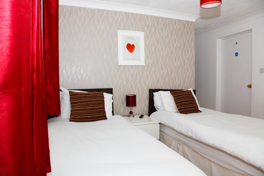 Polygon Villas Southampton Extérieur photo