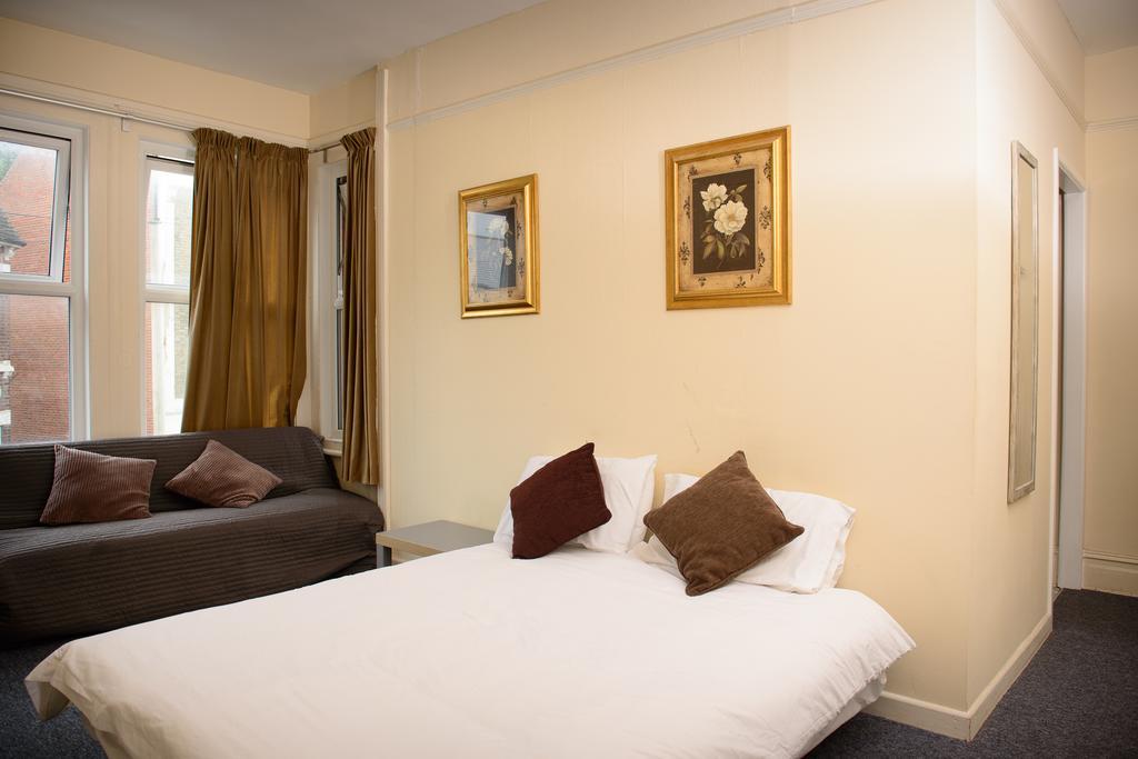 Polygon Villas Southampton Chambre photo